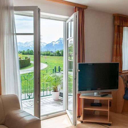Pension Hiesel-Villa Untersbergblick Anthering Exteriér fotografie