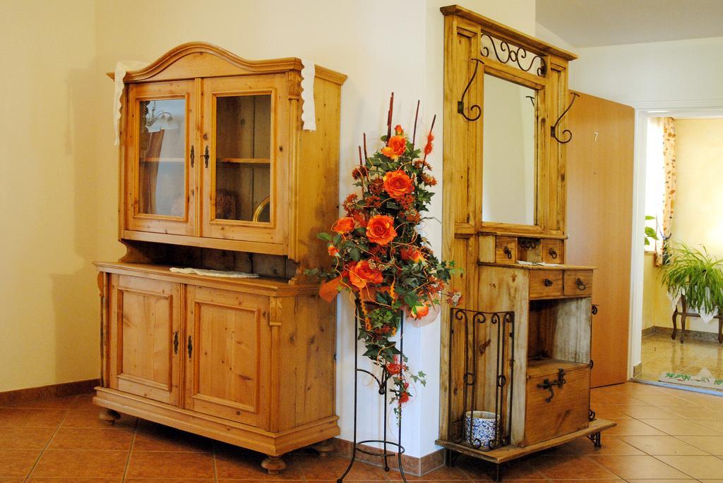 Pension Hiesel-Villa Untersbergblick Anthering Pokoj fotografie