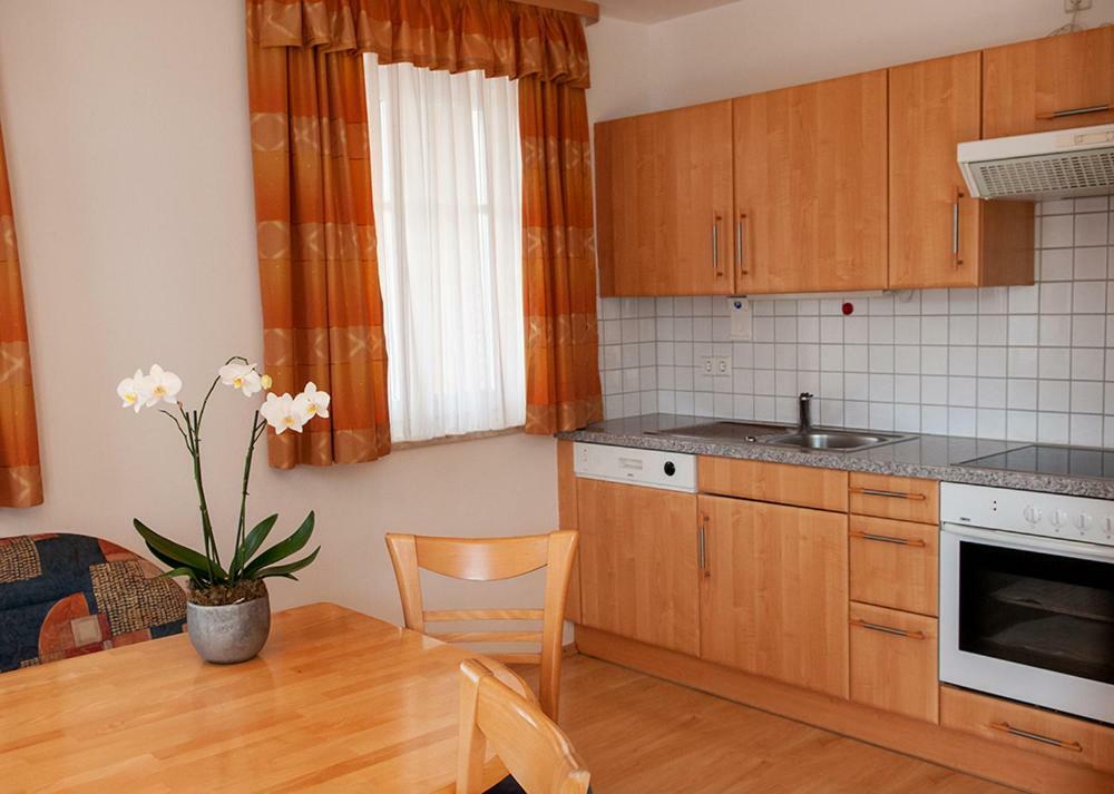 Pension Hiesel-Villa Untersbergblick Anthering Exteriér fotografie